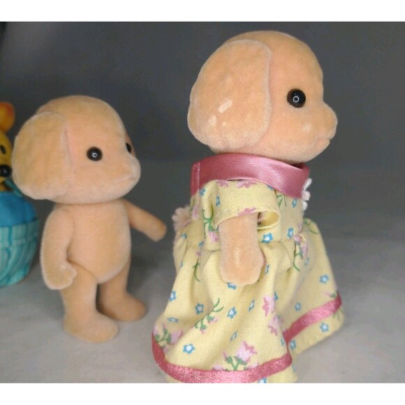 Sylvanian Calico Critters Woodez lot Of 4 ~Toy Poodle, Foxes Are Missing Tails - Picture 9 of 15